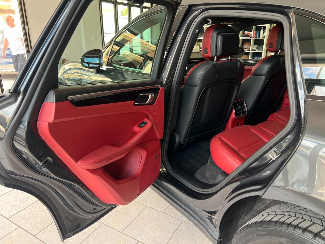 Porsche Macan 2.0 245cv FULL ROSSO CARTIER + BOSE