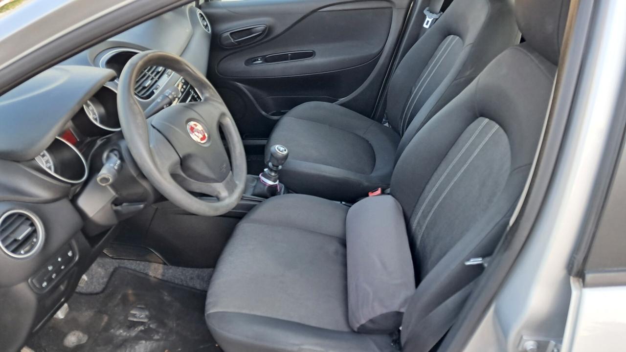 Fiat Punto 1.4 8V 5 porte Natural Power Street