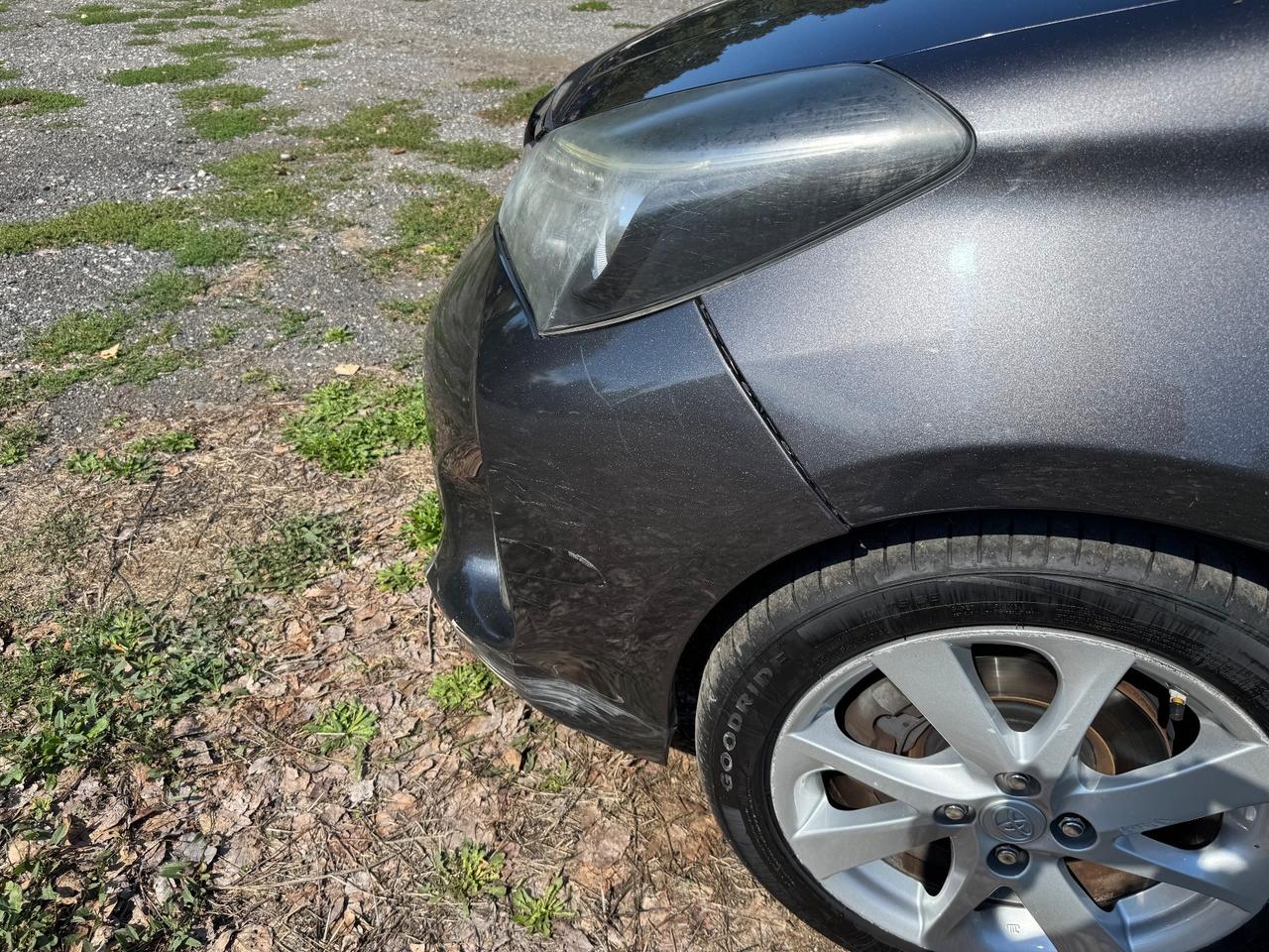 Toyota Yaris 1.5 Hybrid - Automatica -2015
