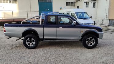 Mitsubishi L200 2.5 TDI 4WD Club Cab GLS Targ.