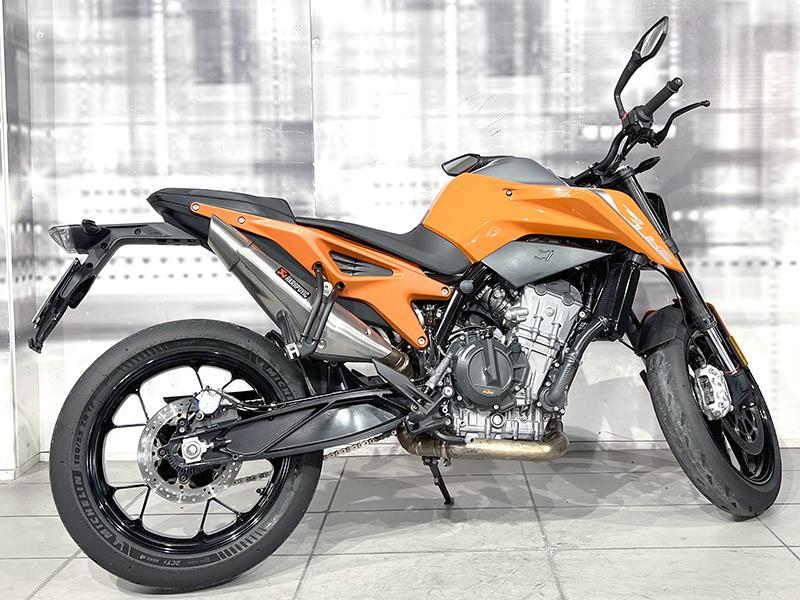 KTM Duke 790