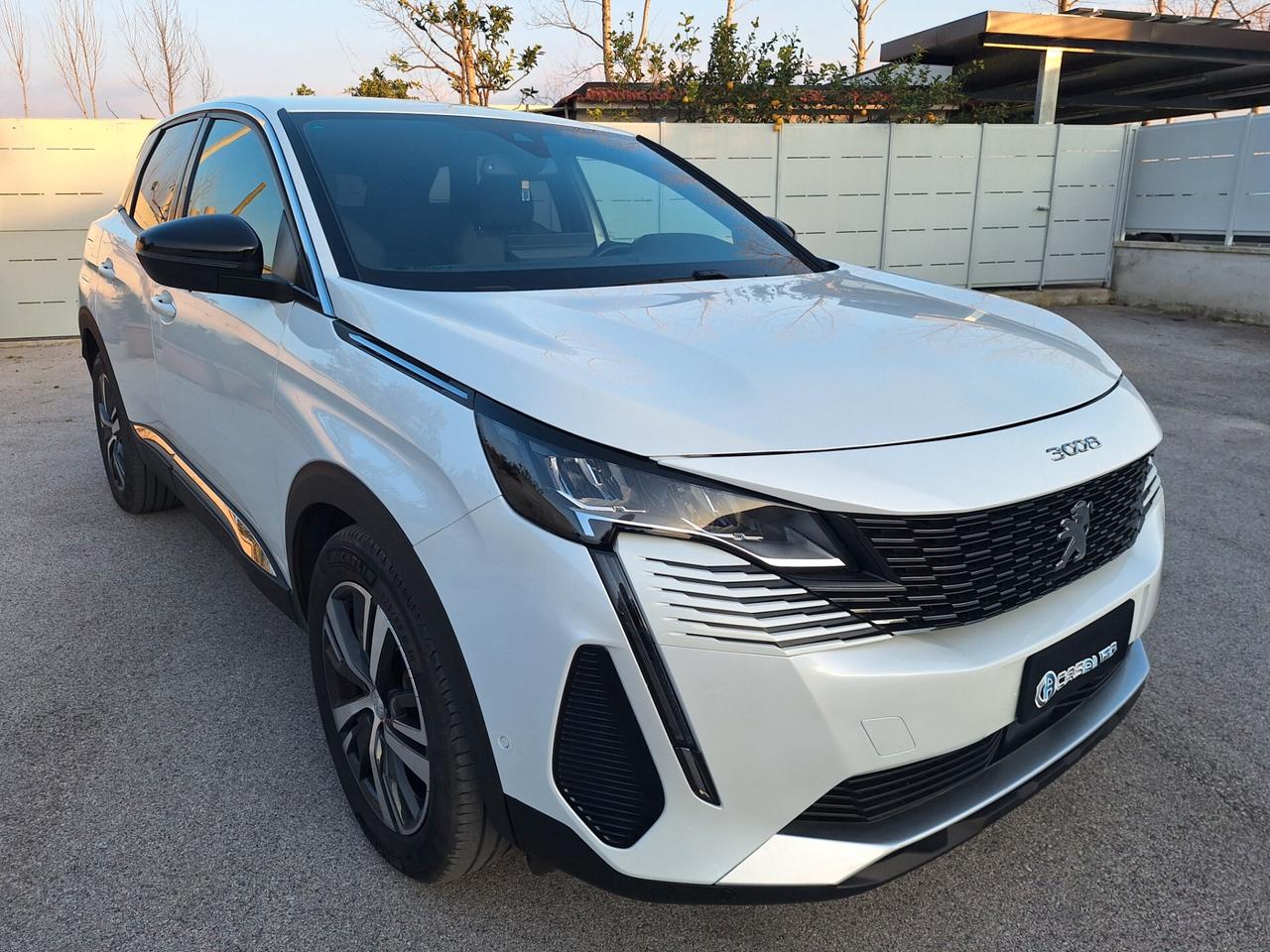Peugeot 3008 BlueHDi 130 S&S EAT8 Allure Pack Nav Retrocam 09/2023