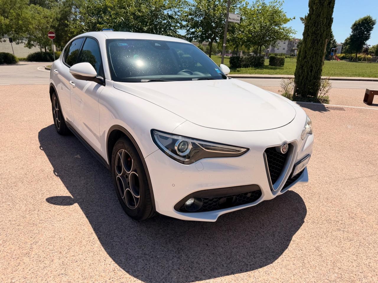 Alfa Romeo Stelvio 2.2TD 2018 PRONTO USO GARANZIA