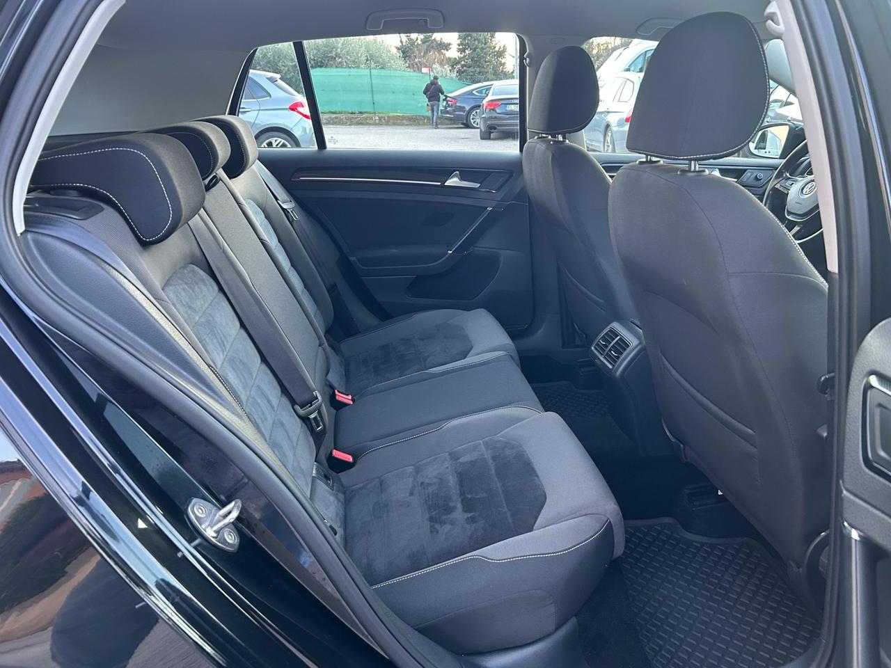 Volkswagen Golf 2.0 TDI 5p. Highline BlueMotion Technology