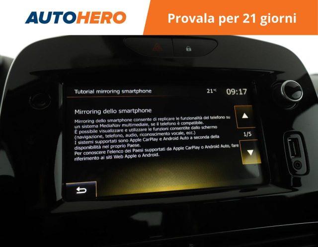 RENAULT Clio TCe 12V 75 CV 5 porte Moschino Zen