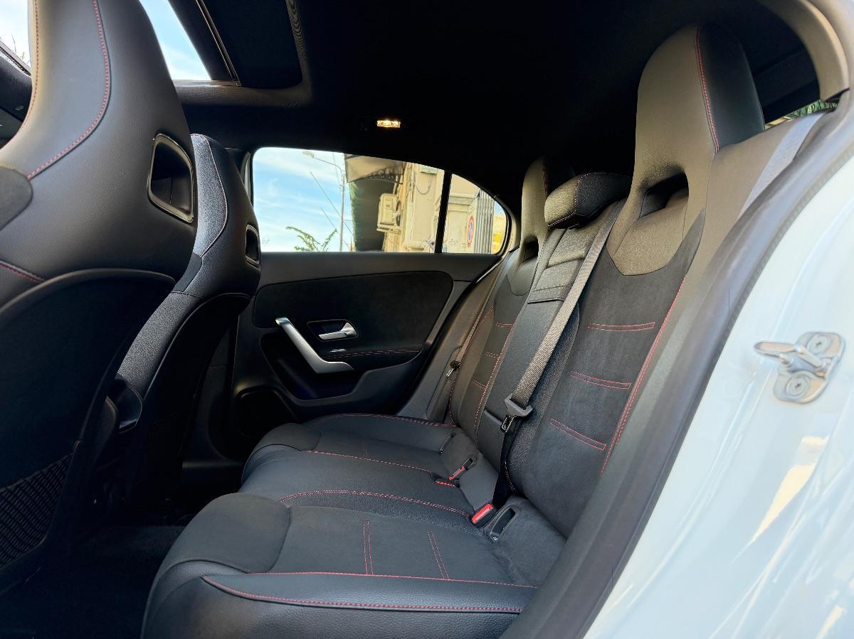 New Mercedes Classe A 200d 150CV Premium AMG Night Edition