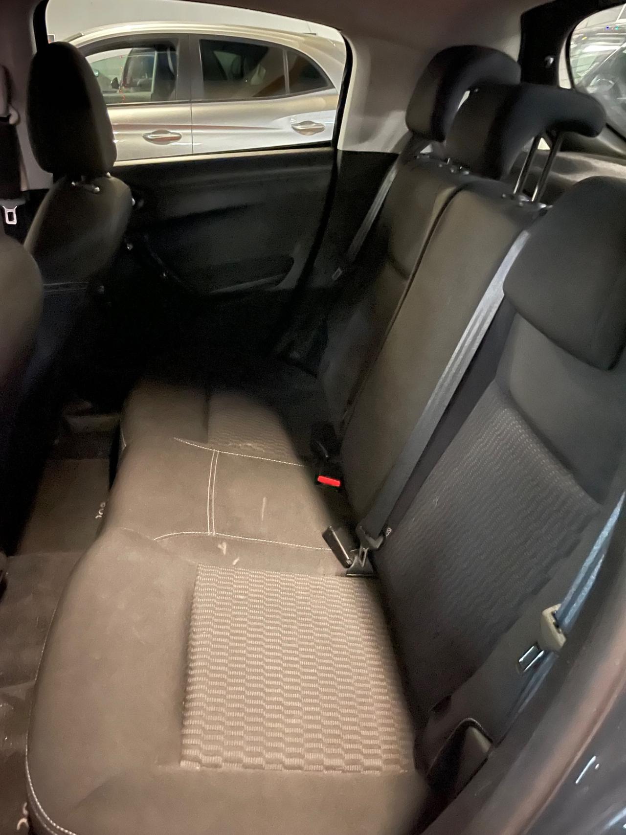 Peugeot 208 1.0 Neopatentati Euro 6