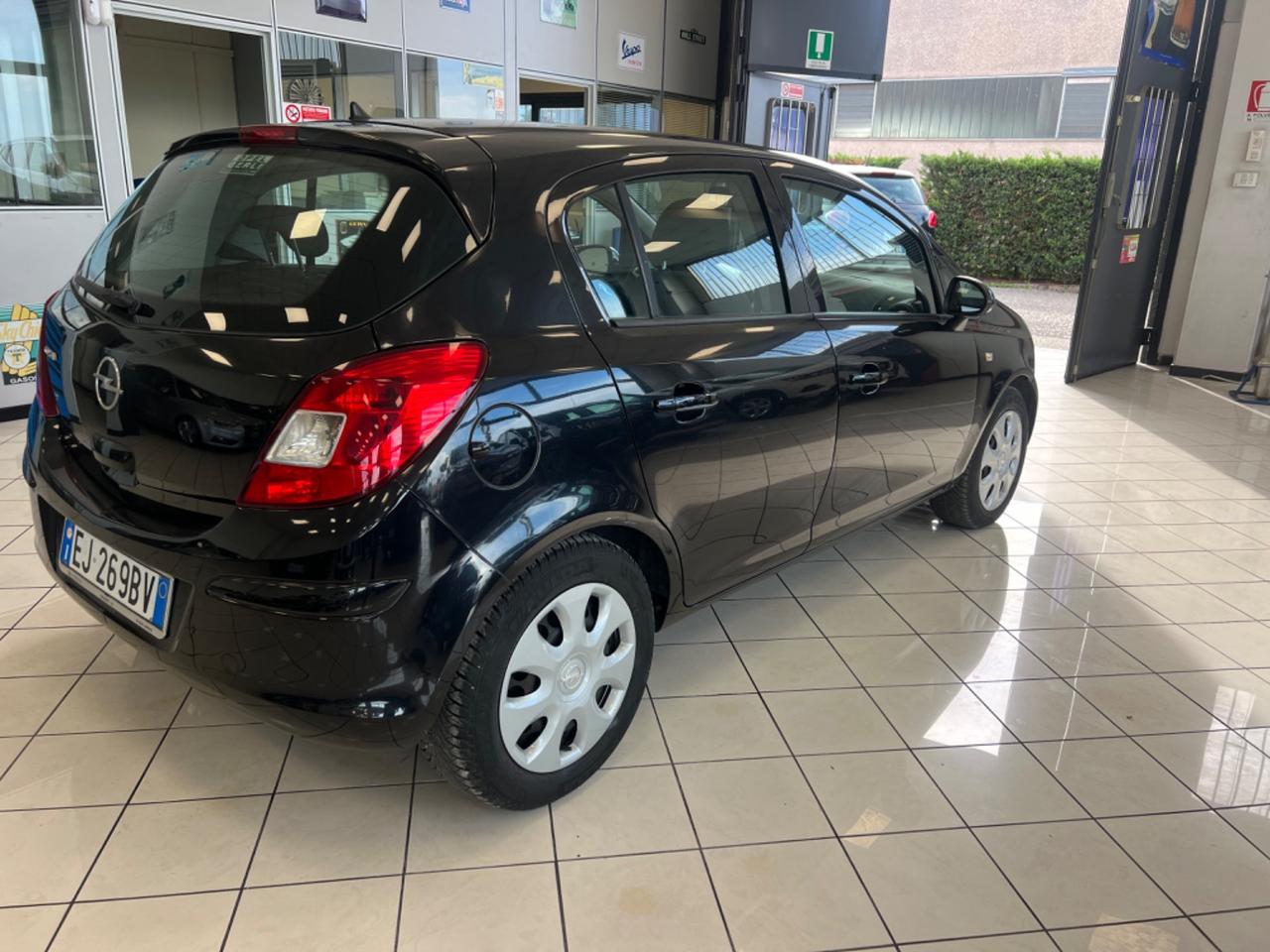 Opel Corsa 1.2 80CV 5 porte GPL-TECH Enjoy