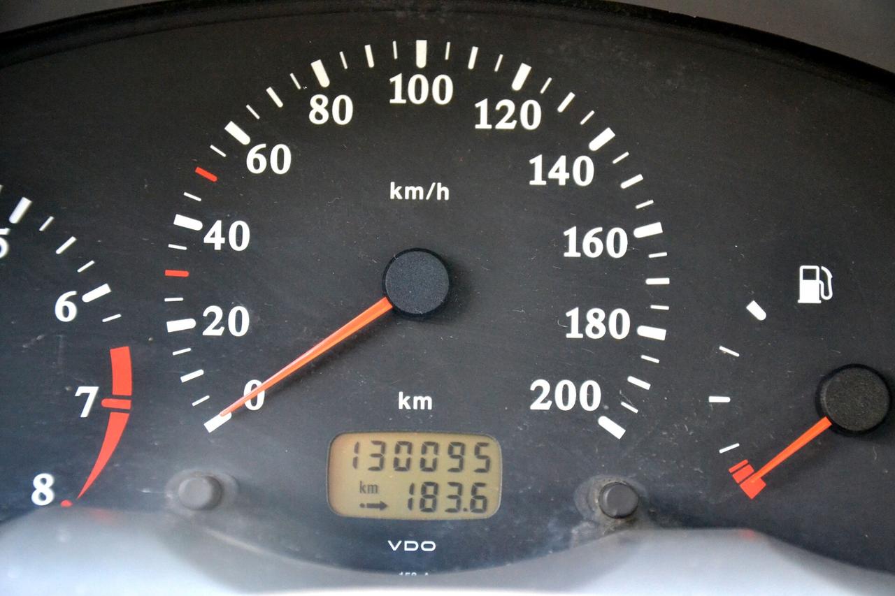 Nissan Micra 1.4i 16V cat 5 porte Matic