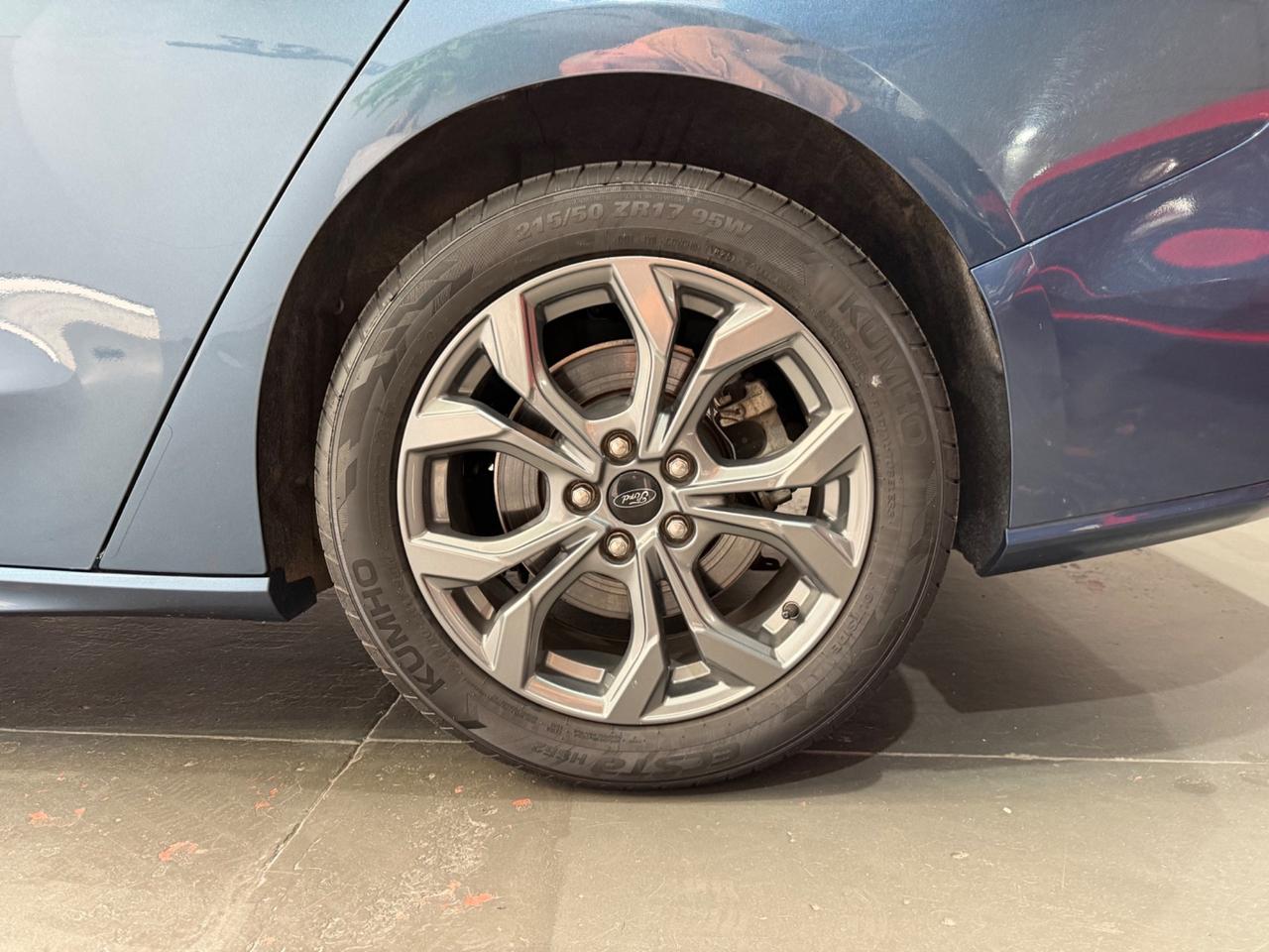 Ford Focus 1.0 EcoBoost Hybrid 125 CV SW ST-Line