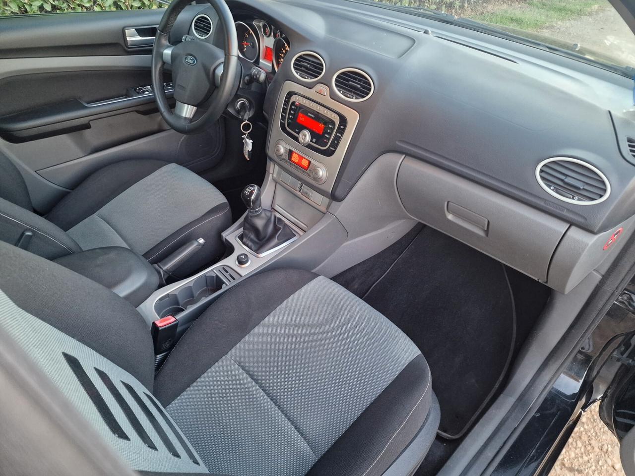 Ford Focus 1.6 100cv Bz SW 67000km