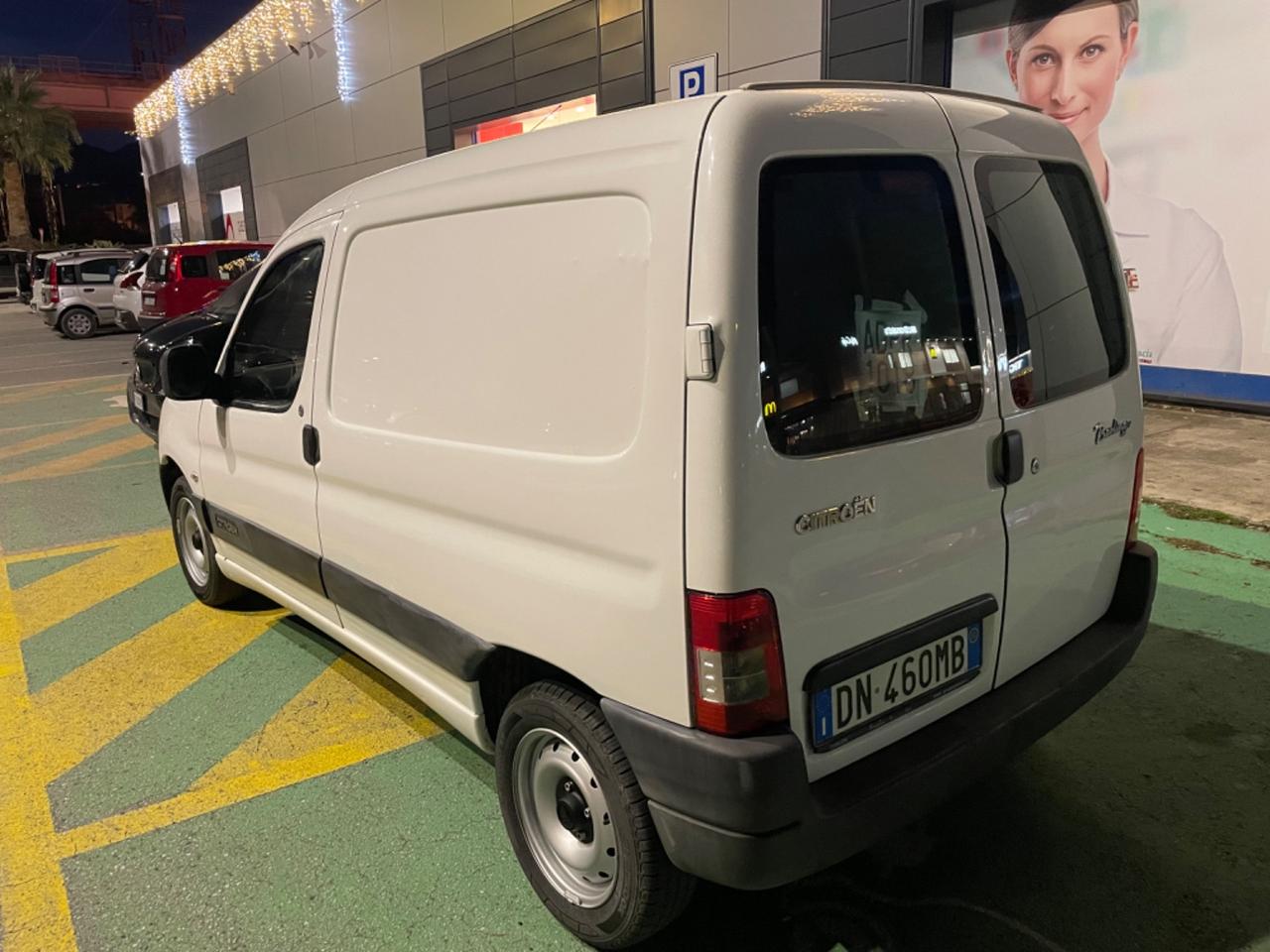 Citroen Berlingo 1.6 HDi 75CV 3p. 18 First Van