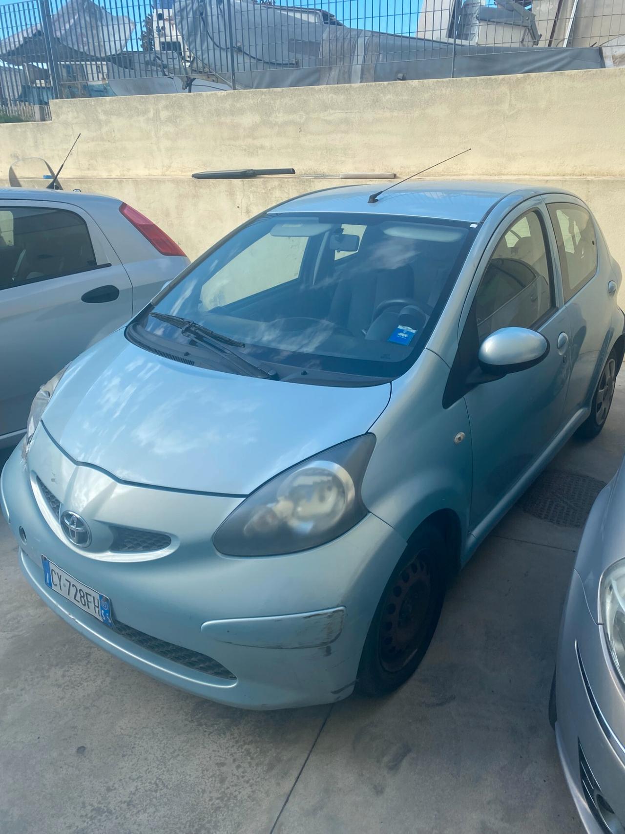 Toyota Aygo 1.0 BENZINA 5 PORTE