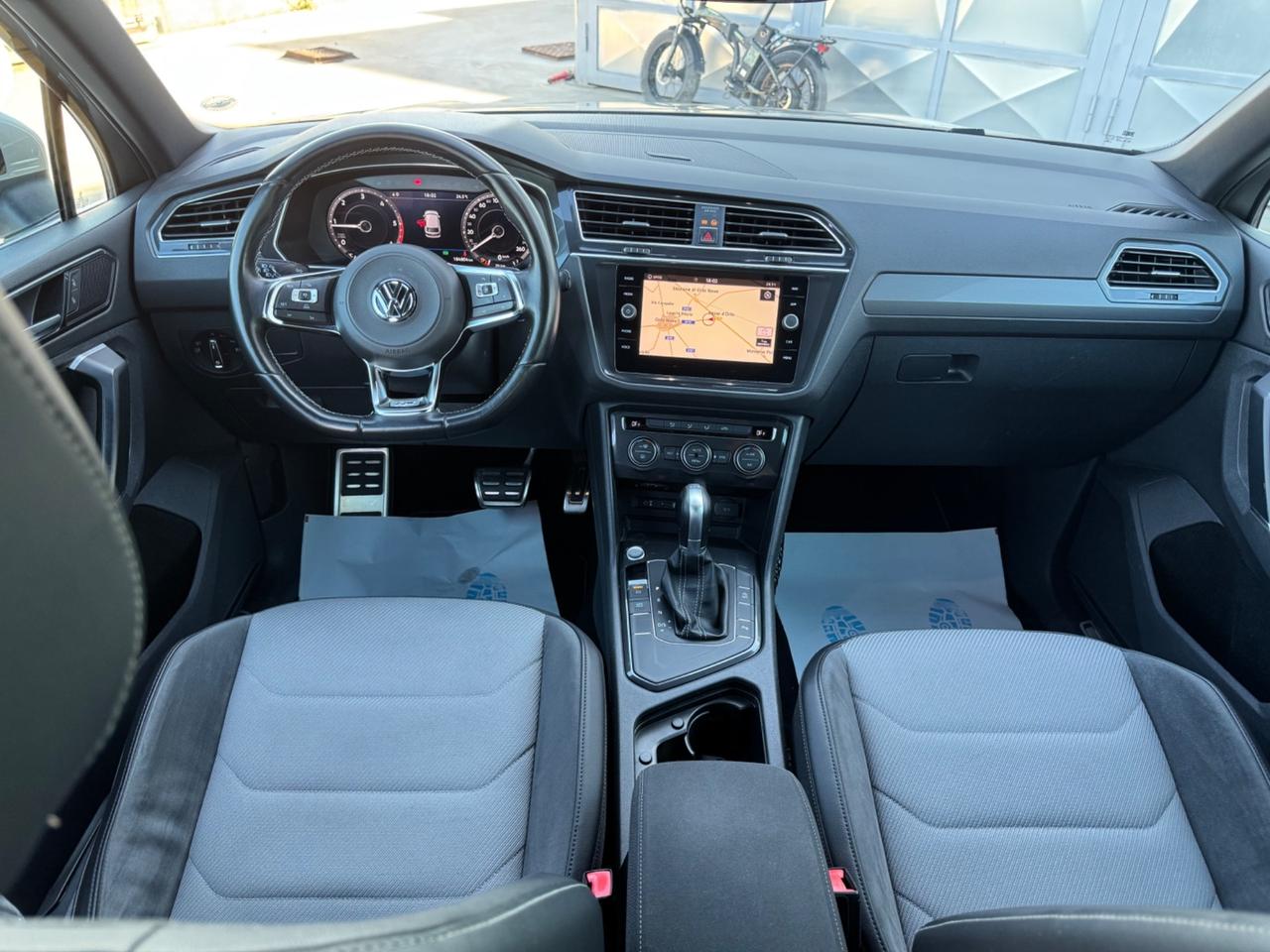 Volkswagen Tiguan 2.0 TDI SCR DSG Executive R-Line BMT