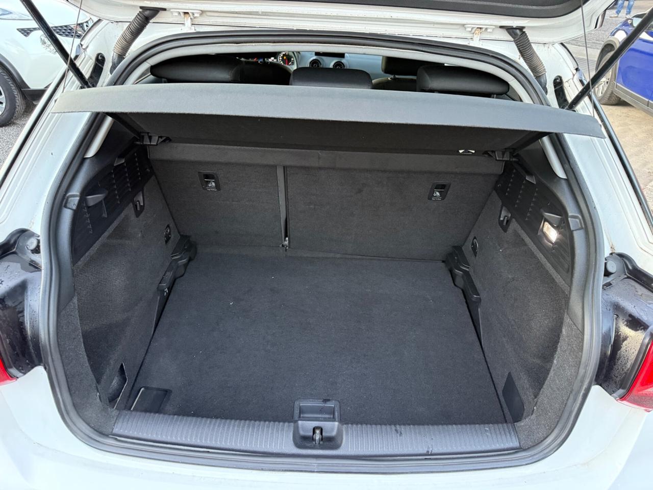 Q2 1.4 TFSI 150cv -S-line-unipro-rate-garanzia