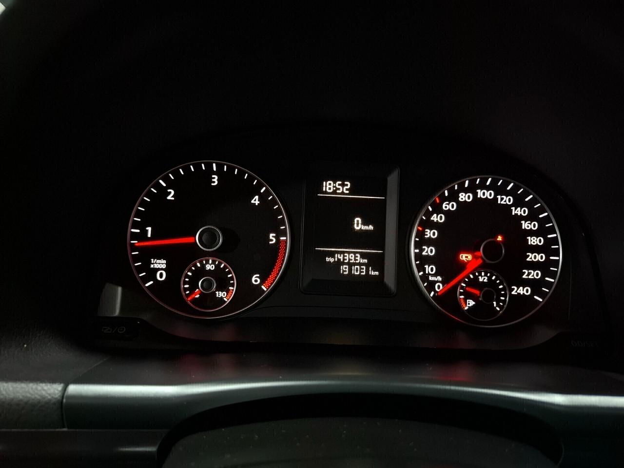 Volkswagen Touran 1.6 TDI 7 Posti NEOPATENTATI