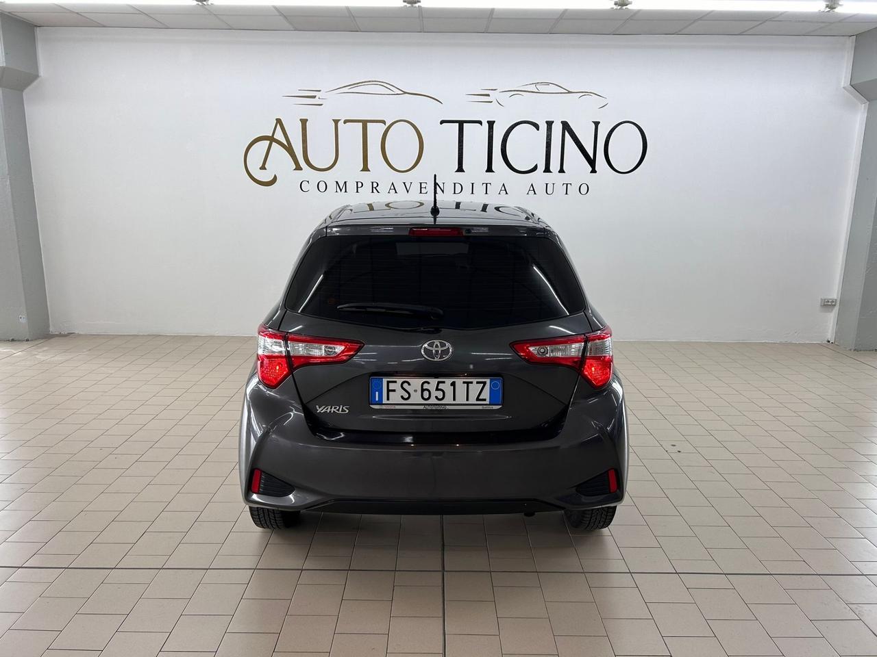 Toyota Yaris 1.5 5 porte Active