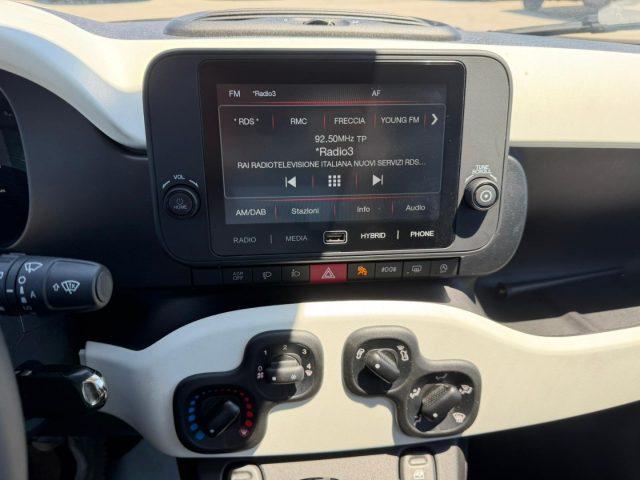 FIAT Panda 1.0 FireFly S&S Hybrid Pandina
