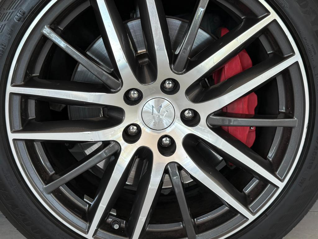 Maserati Ghibli 3.0 V6 ds 250cv auto