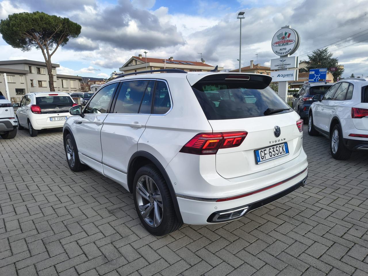 Volkswagen Tiguan 2.0 TDI 200 CV DSG 4MOTION R-Line