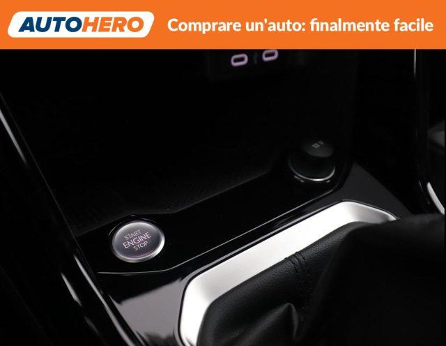 VOLKSWAGEN T-Roc 1.0 TSI R-Line Plus