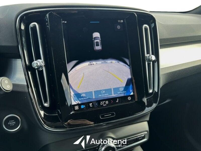 Volvo XC40 B3 163+14 CV Automatico LED Core
