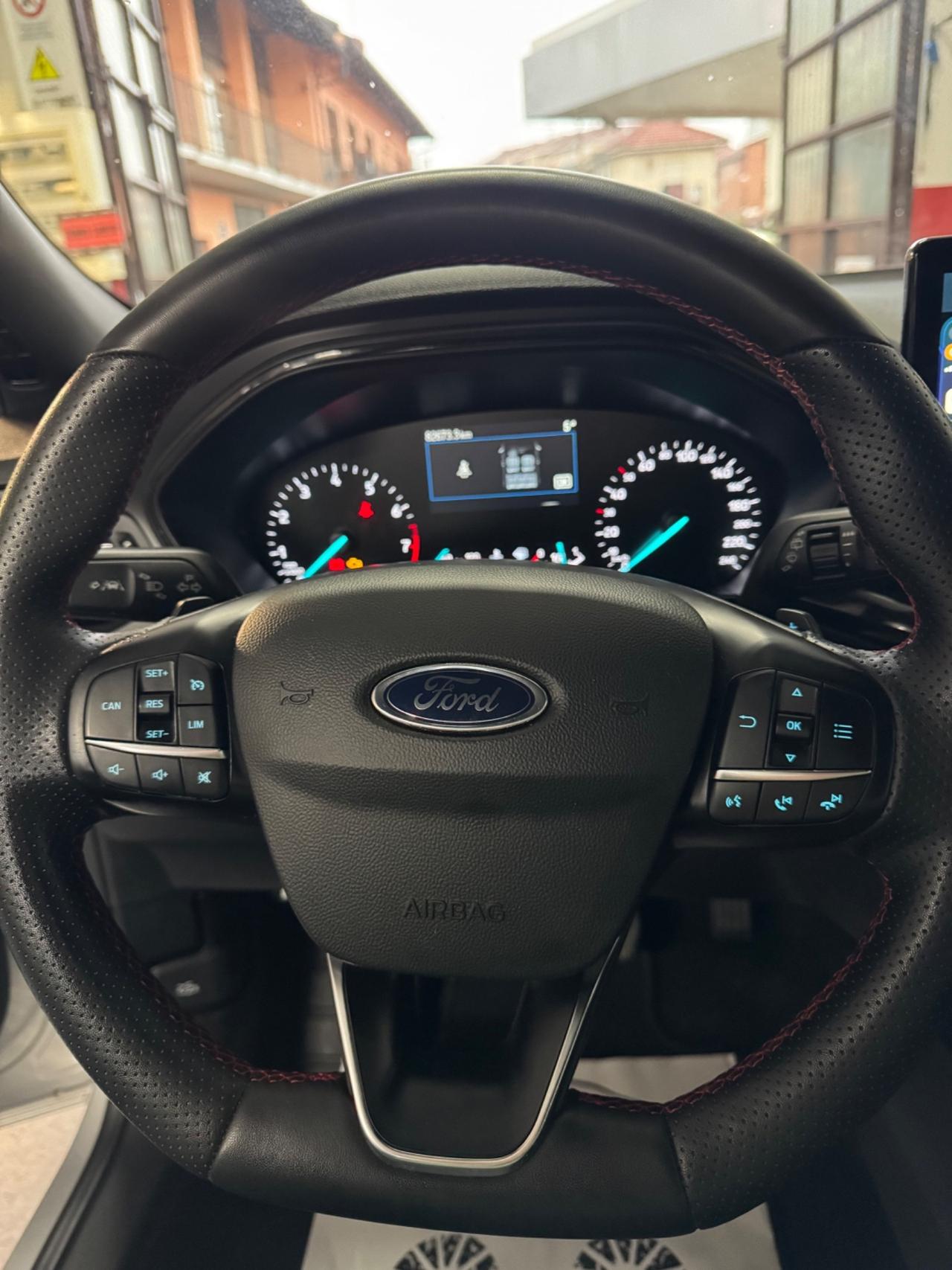 Ford Focus 1.0 EcoBoost Hybrid 155 CV Powershift SW ST-line