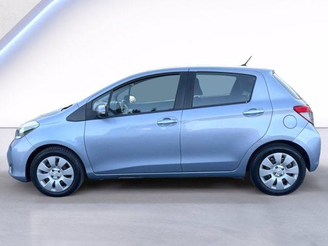 TOYOTA Yaris 1.0 BENZ 69 CV 5 porte Lounge OK NEOPATENTATI