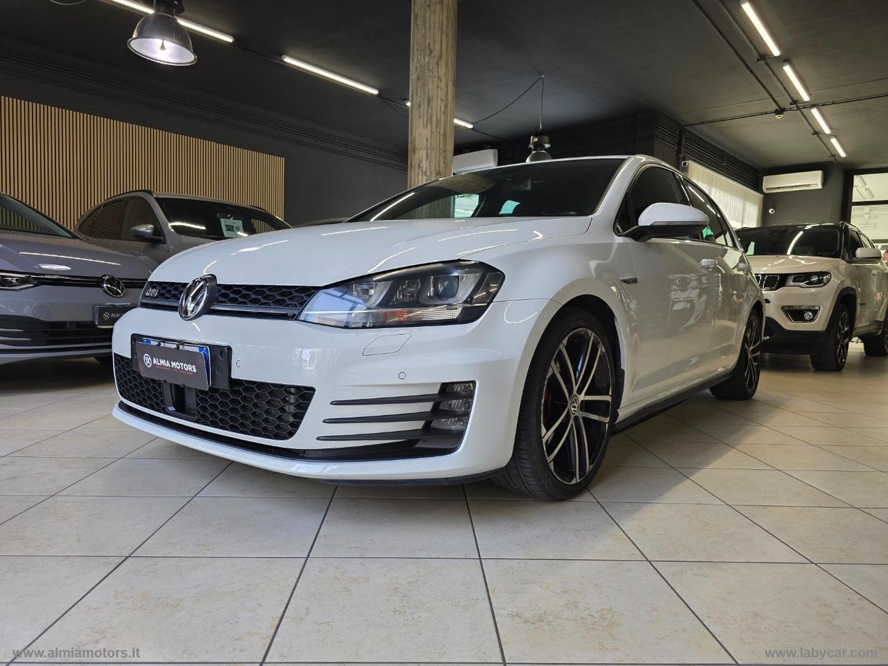 VOLKSWAGEN Golf GTD 2.0 TDI DSG 5p. BMT