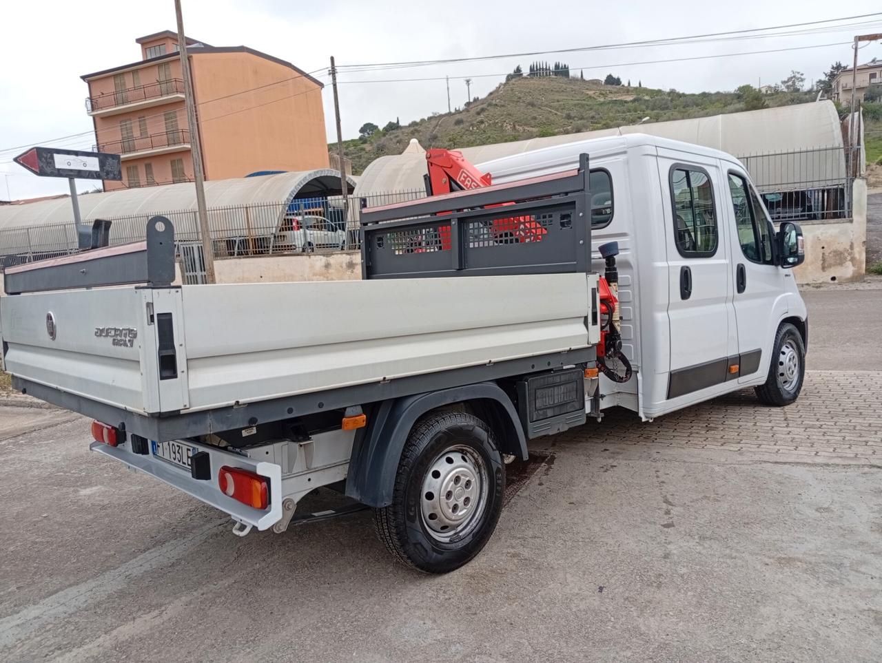 Fiat Ducato 33 2.3 MJT 130 CV GRU doppia cabina