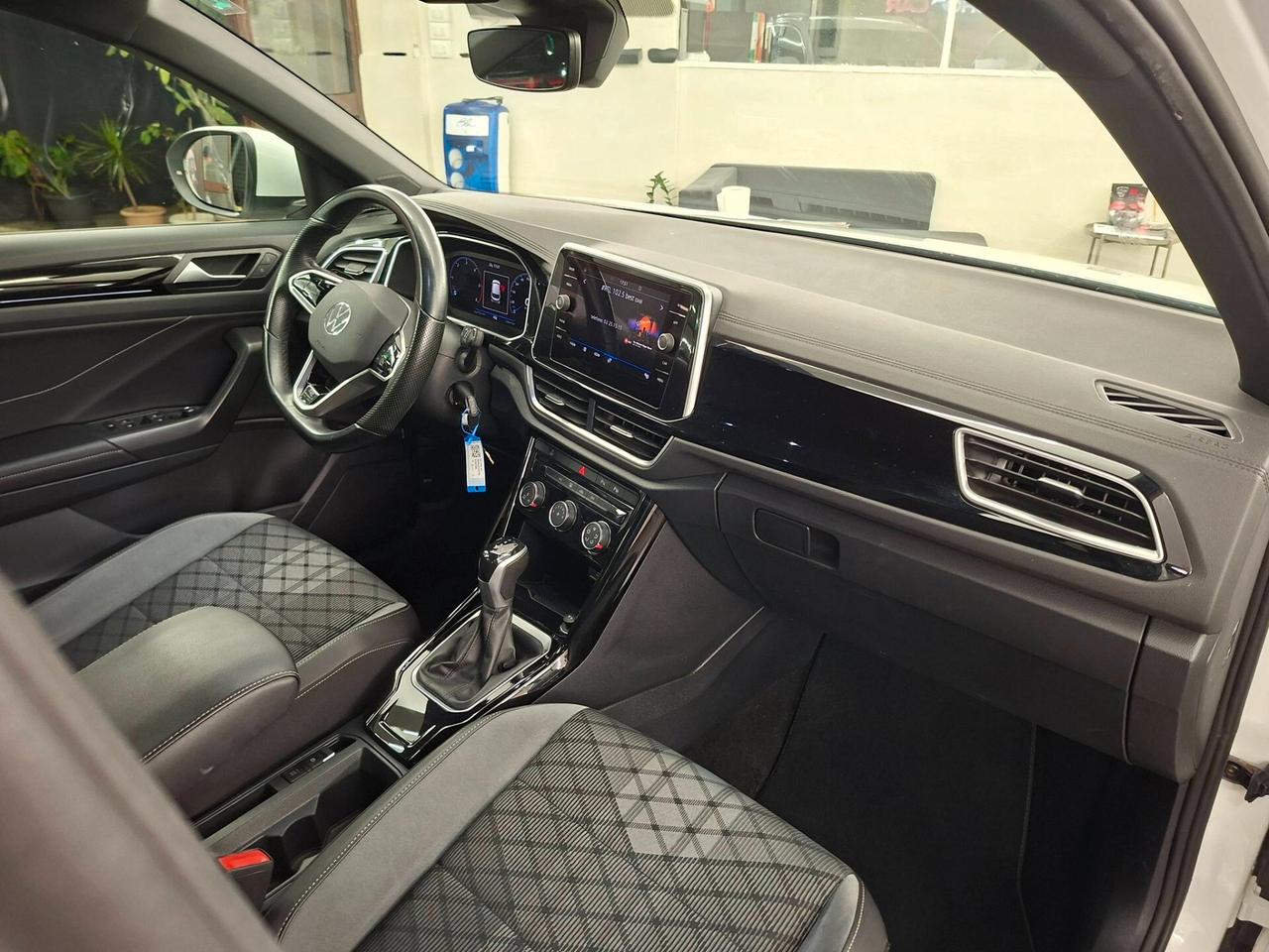 Volkswagen T-Roc 2.0 TDI SCR 150 CV DSG R-Line