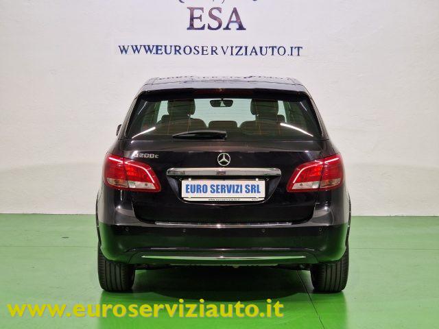 MERCEDES-BENZ B 200 c Executive