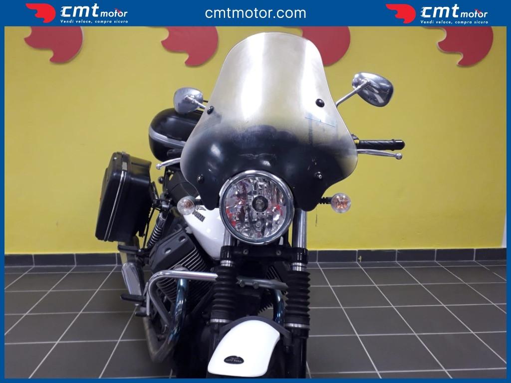 Moto Guzzi V7 - 2012