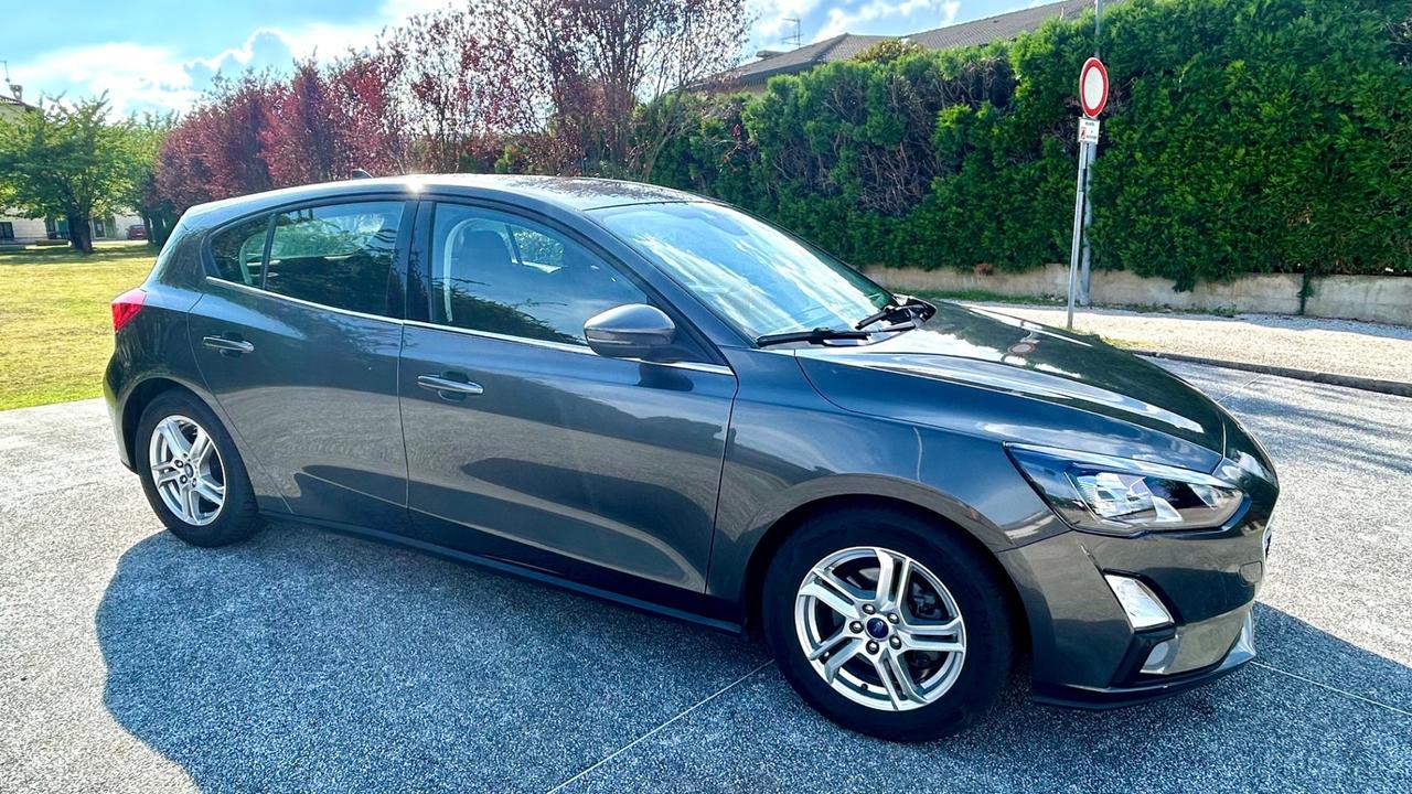 Ford Focus 1.5 EcoBlue 120 CV automatico 5p. ADATTA A NEOPATENTATI