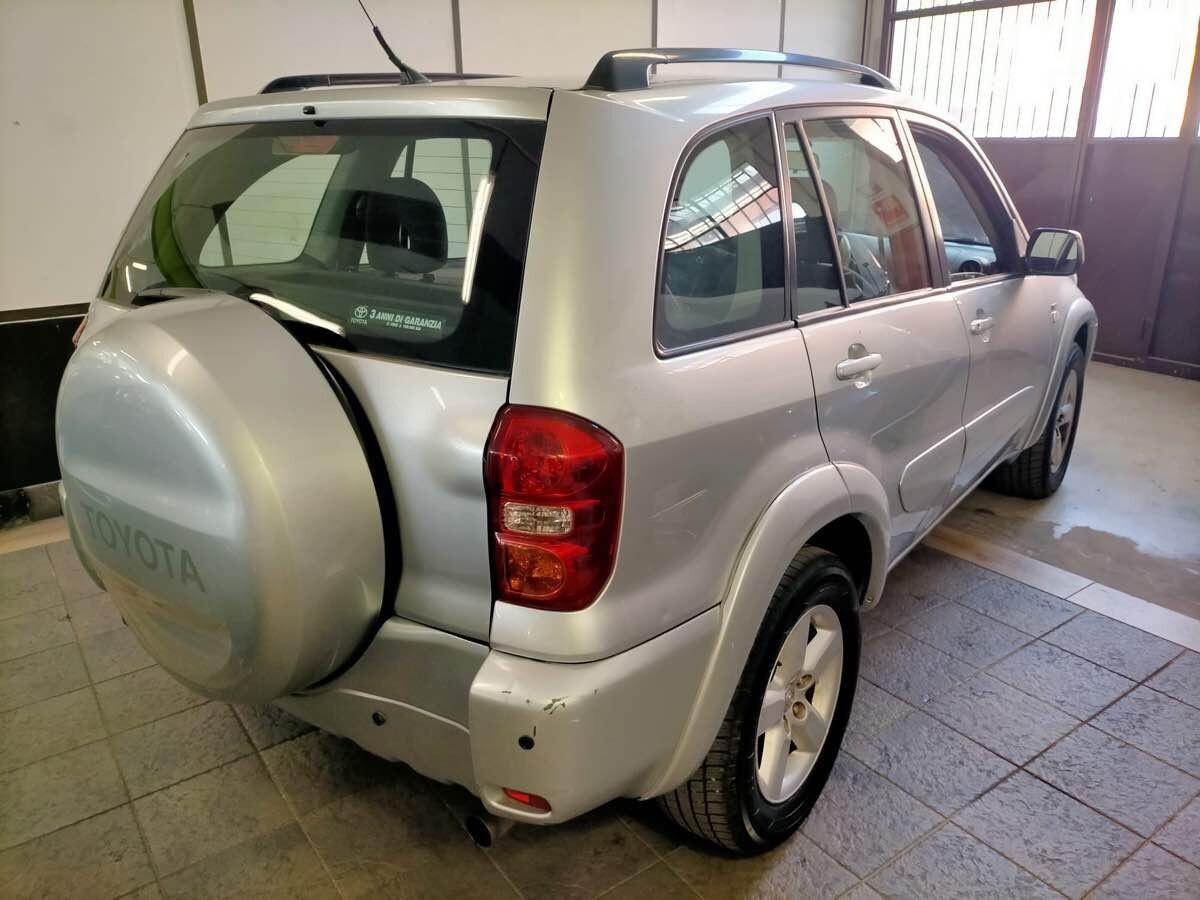 TOYOTA RAV- 4 2.0 16V SOL GPL