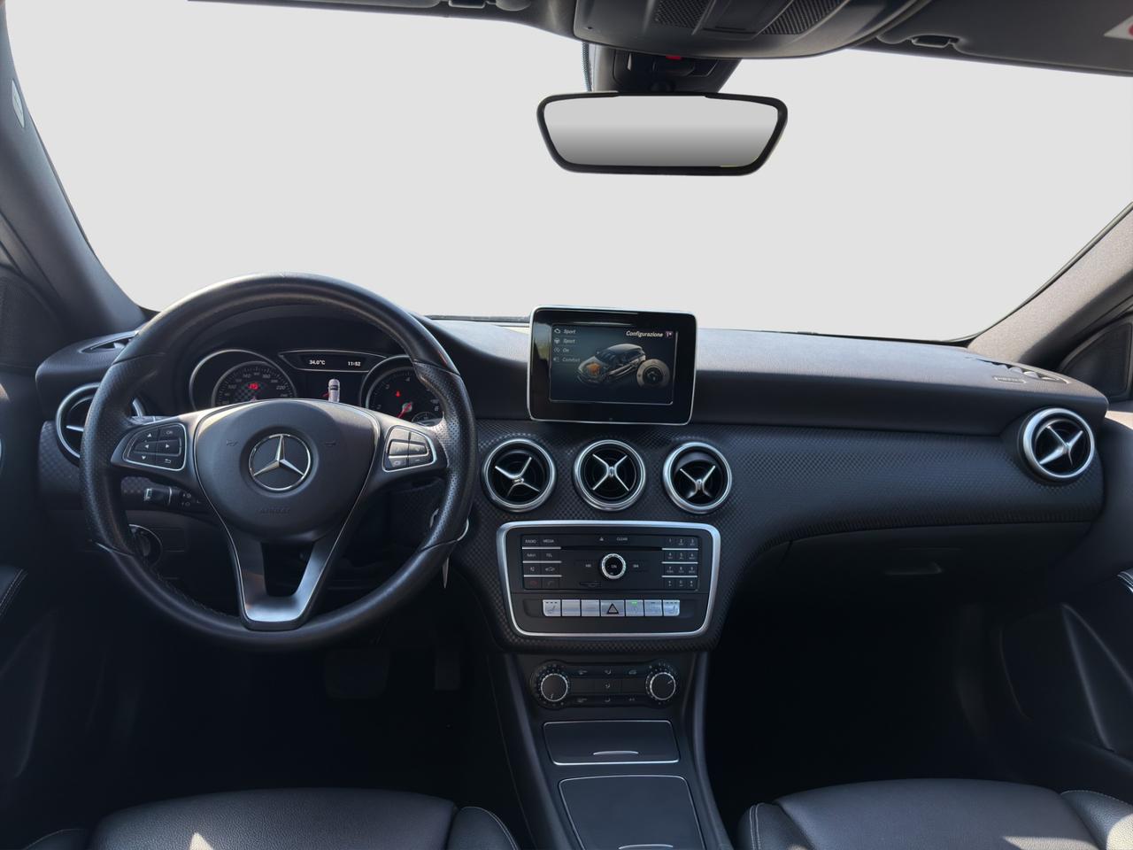 MERCEDES Classe A (W176) A 180 d Automatic Sport