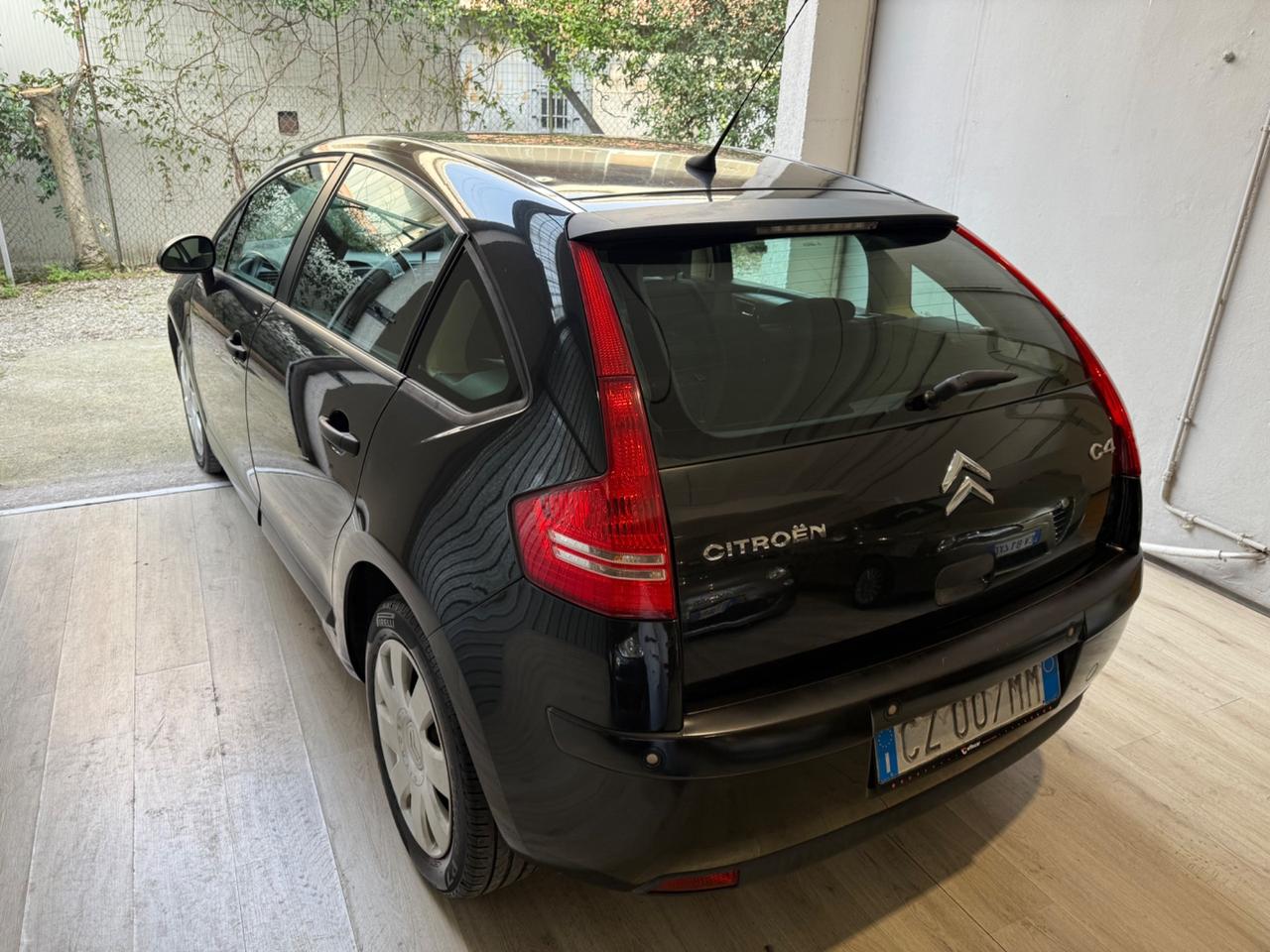 Citroen C4 Cashmere 1.4 benz guidabile da neopatentati