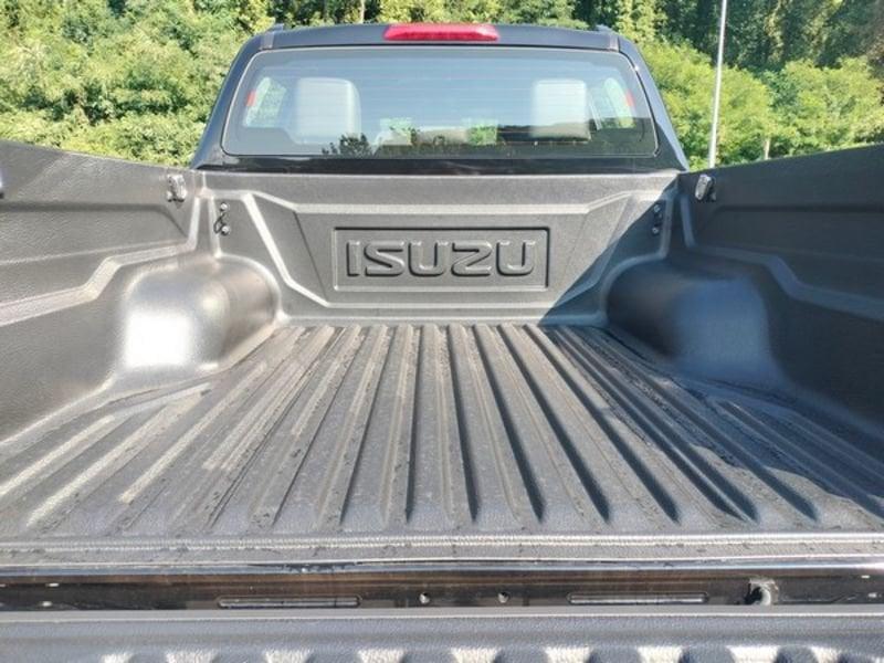 Isuzu D-Max N60 D-Max N60 1.9 aut. Crew Nitro Sport Cab