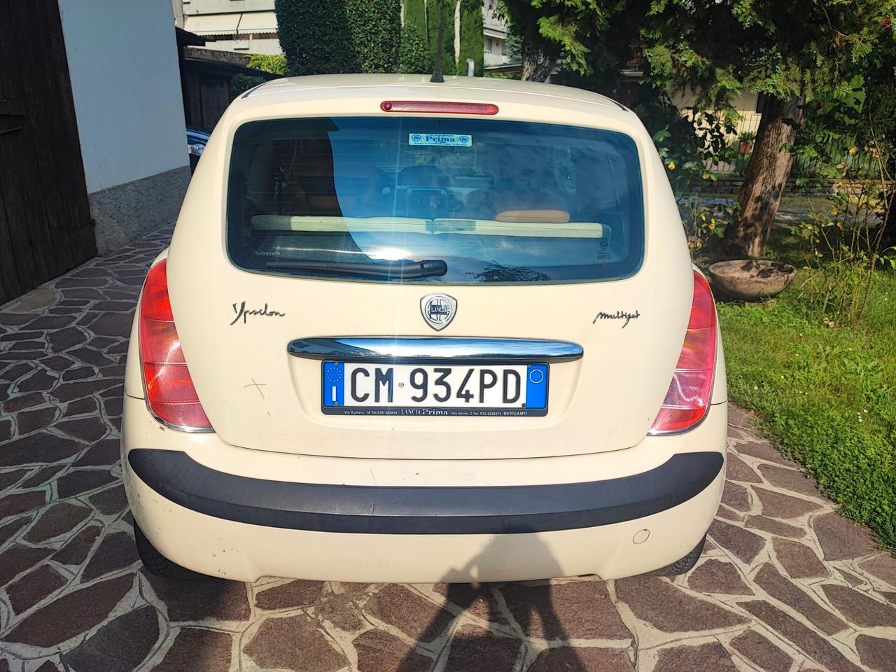 Lancia Ypsilon 1.3 Mjt neopatentati platino