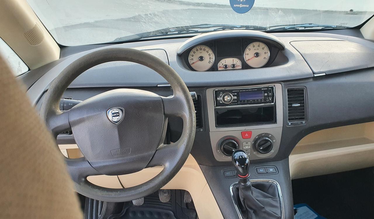 Lancia MUSA 1.4 Platino 2006