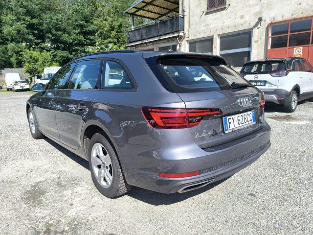 AUDI A4 Avant 35 TDI S tronic Business EURO 6B