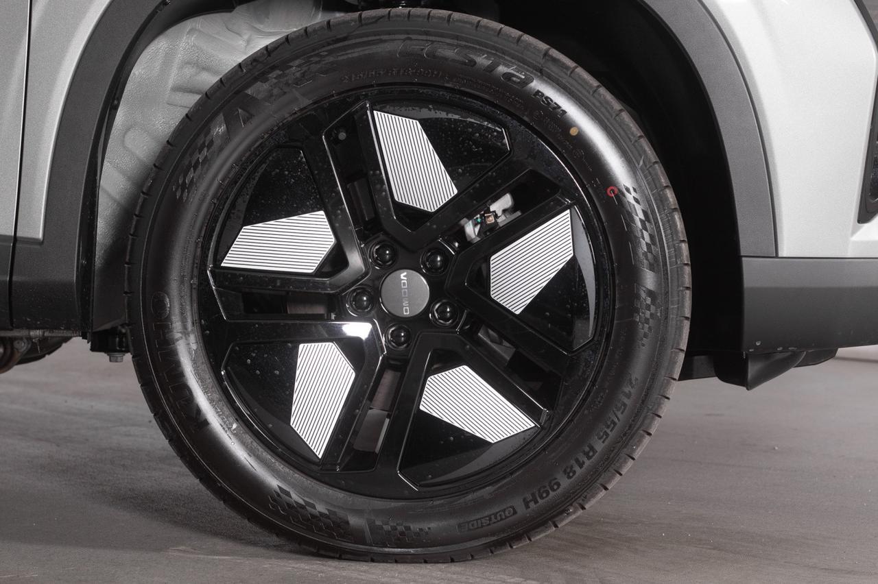 Omoda Omoda 5 Shs-h 1.5 Tgdi Hev Premium Auto - Nuova -