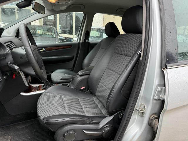 MERCEDES-BENZ B 200 Sport