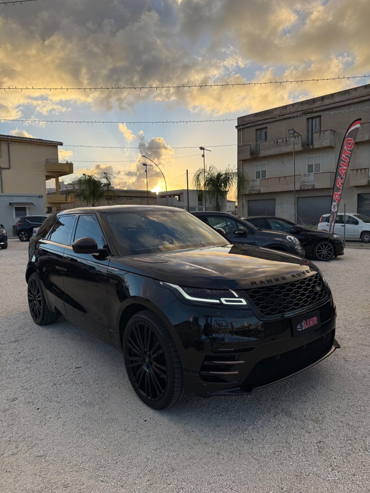 Land Rover Range Velar 2.0D I4 240 CV R-Dynamic