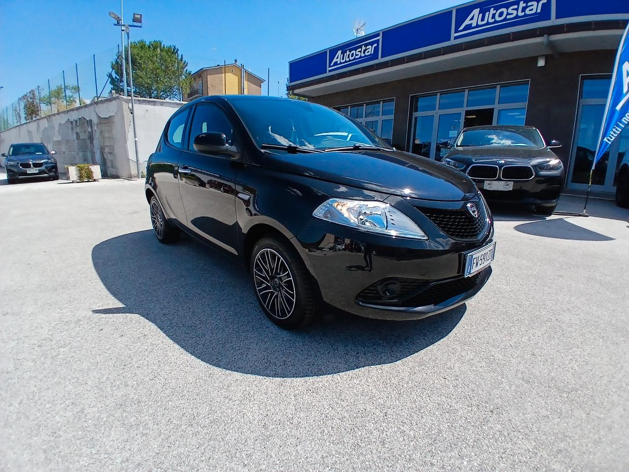 Lancia Ypsilon 1.2 BENZINA 70CV GOLD 2019