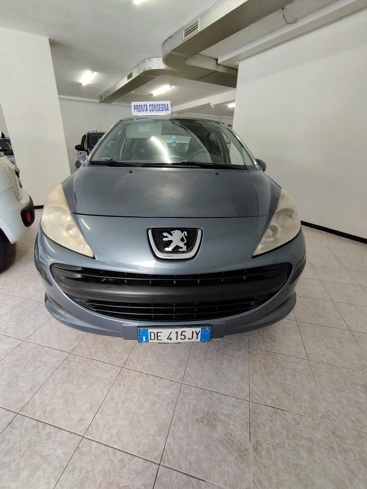 Peugeot 207