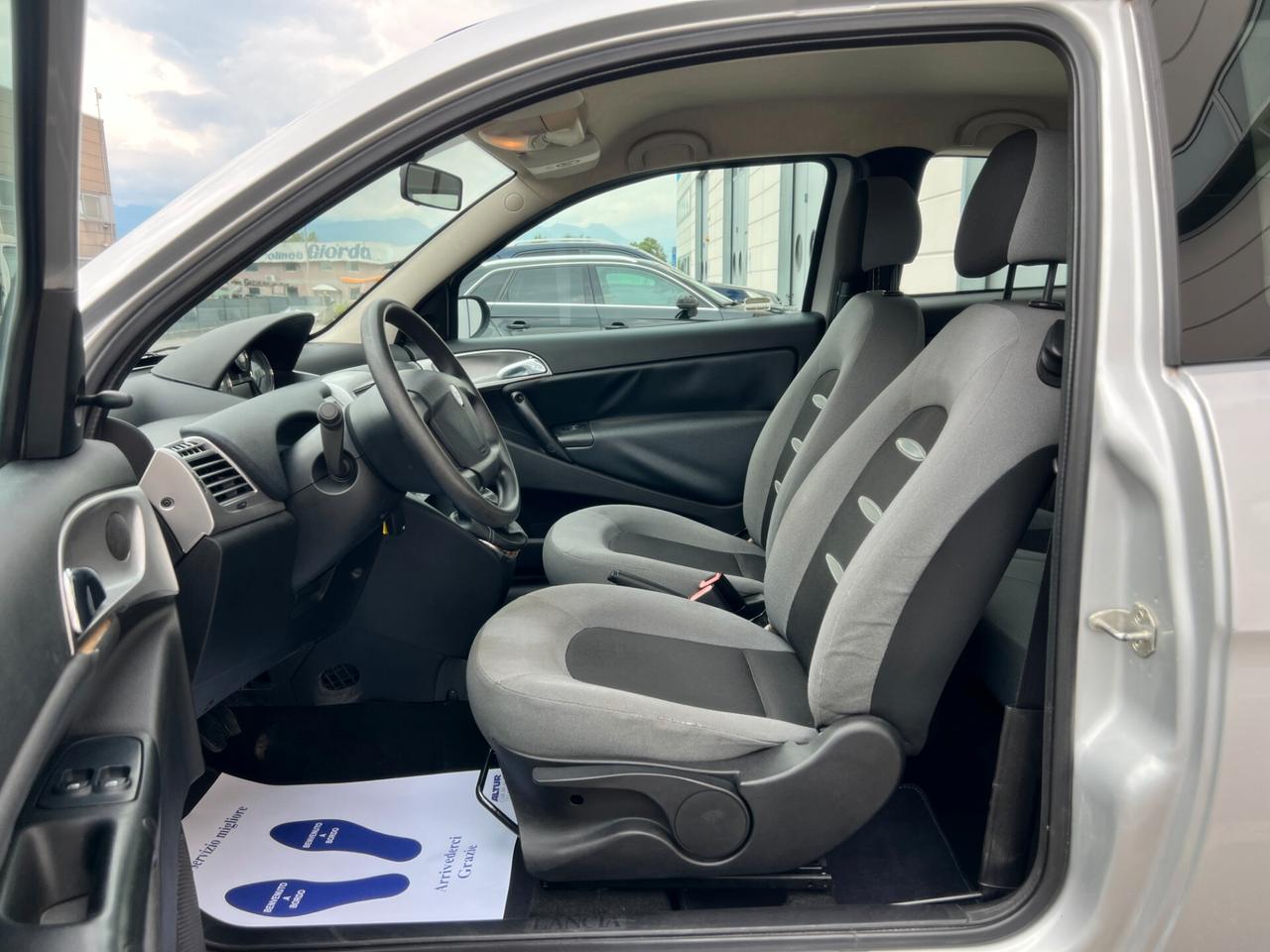 Lancia Ypsilon 1.2 Argento