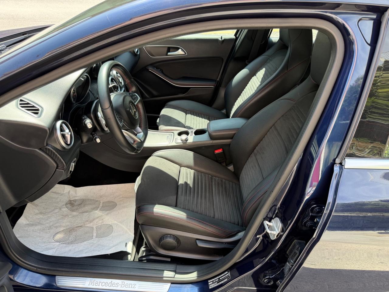 MERCEDES A200CDI 4 MATIC PREMIUM AUTOMATICO