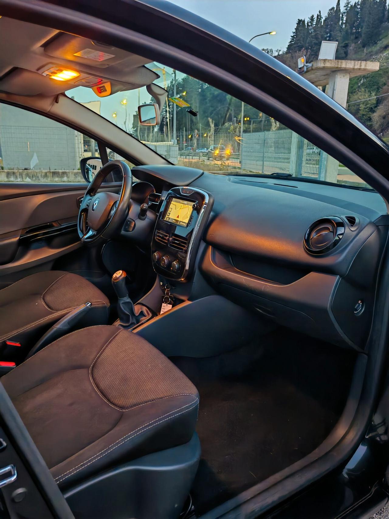 Renault Clio 1.5 dCi 90CV 5 porte Live!