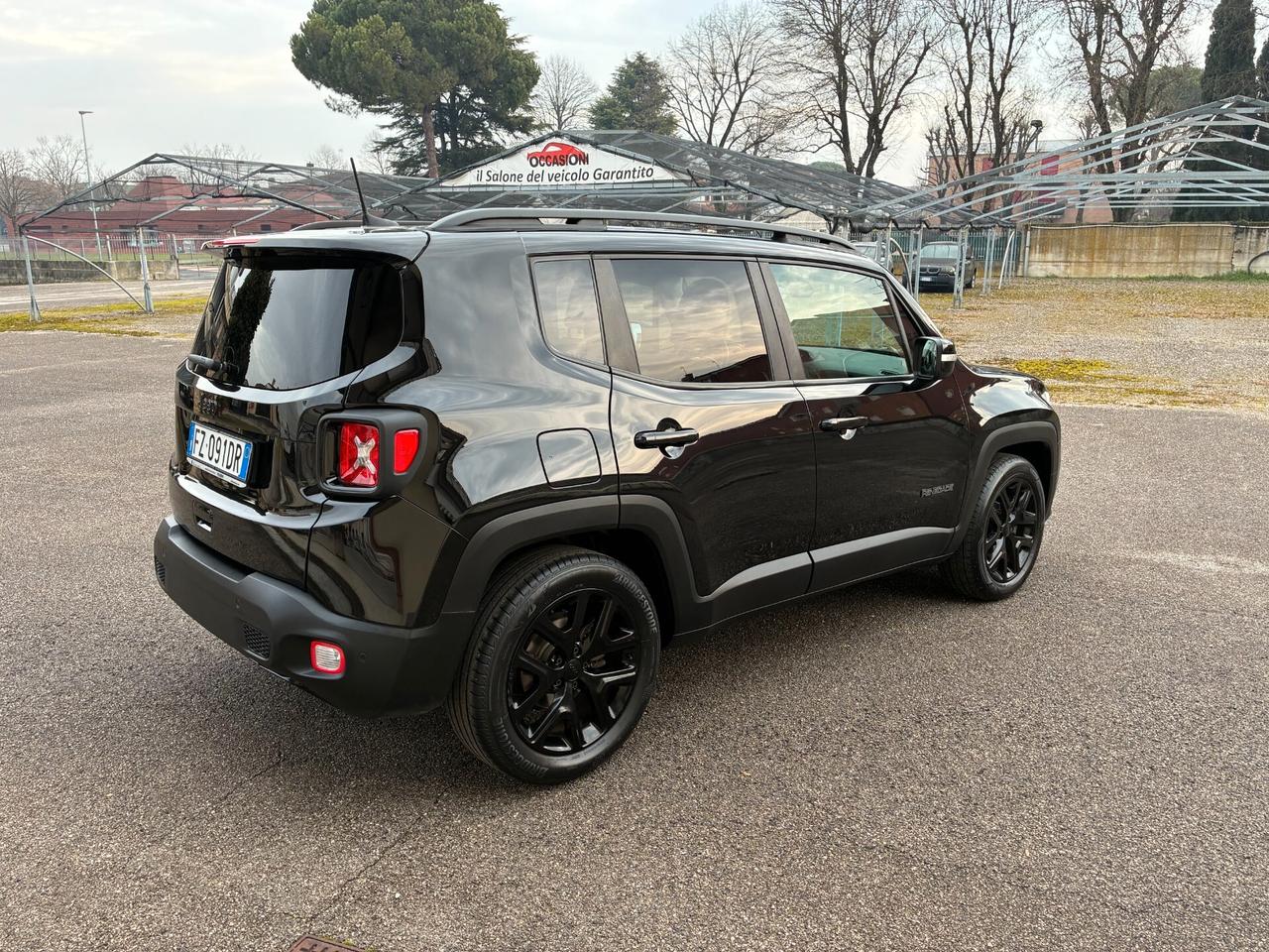 Jeep Renegade 1.6 Mjt DDCT 120 CV Night Eagle